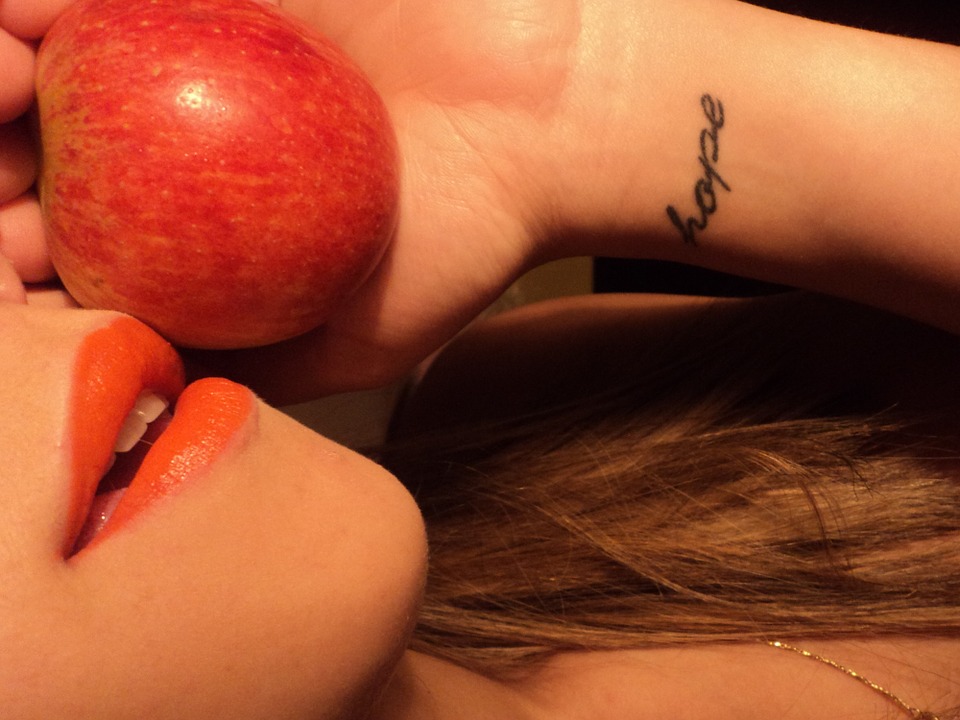 apple